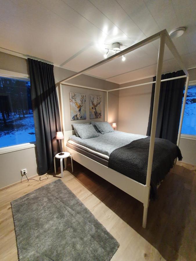 Vaere Holiday Home - Lakeside Relaxation Point Inari Exterior foto