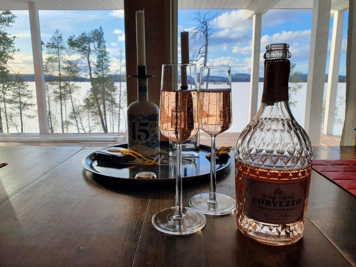 Vaere Holiday Home - Lakeside Relaxation Point Inari Exterior foto